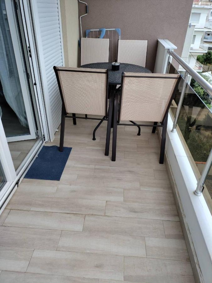 Mago Apartments Nea Kallikrateia Экстерьер фото